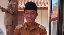 Deni Alamsyah Kepala Desa Gunungmanik Kecamatan Tanjungsari (Dok.Hariansumedang.com/Oki Ferdian)