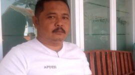 Kades Sukamaju Kecamatan Rancakalong, Lukman Hakim, mentarget sebelum lebaran pembangunan DD akan rampung (Dok.Hariansumedang.com/Tatang Tarmedi)