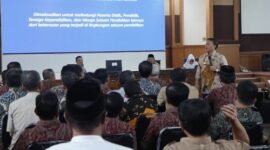 Pj Bupati Herman Suryatman mengimbau bila ada indikasi bullying segera pijit tombol darurat di Aplikasi 'Tahu Sumedang' (Dok. Hariansumedang.com/ Sumedangkab.go.id / Tatang Tarmedi )