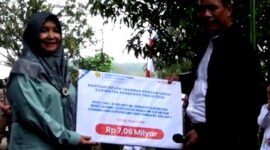 Menteri Pertanian Gelontorkan Bantuan ke Pemkab Sumedang (Dok.Hariansumedang.com/ Tatang Tarmedi)