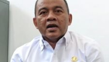 Sekretaris Inspektorat Kabupaten Karawang, Taupik 